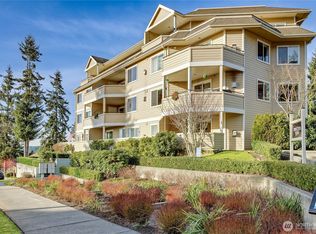 26291 Pennsylvania Ave NE APT 201, Kingston, WA