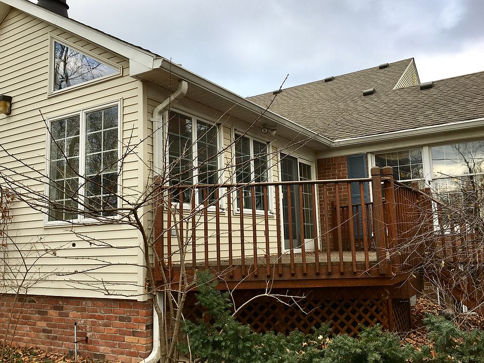 2nd image of 1200 Yorkshire Rd