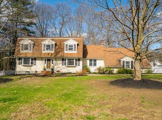 70 Indian Hill Rd, Medfield, MA 02052