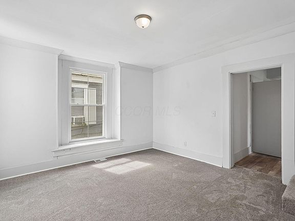 4th image of 524 N 4th St