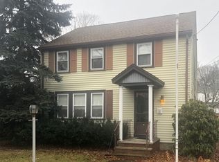 28 Dianne Rd, Medford, MA 02155