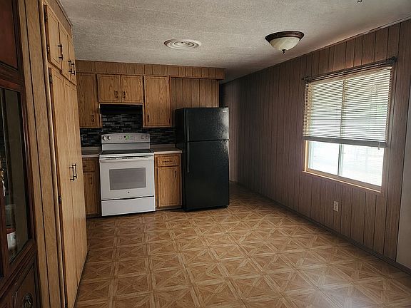 4th image of 35590 S Highway 77 #28