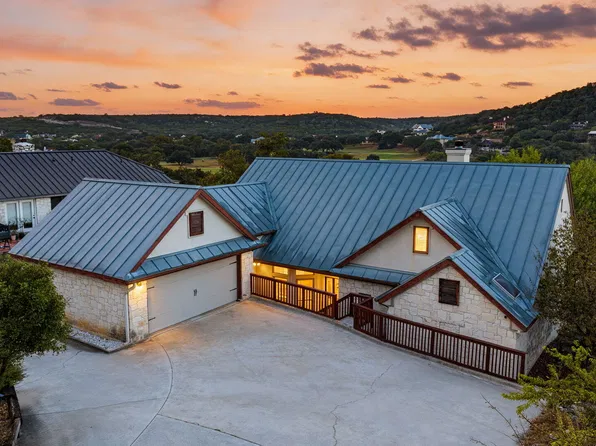 204 TAPATIO DR W, Boerne, TX 78006