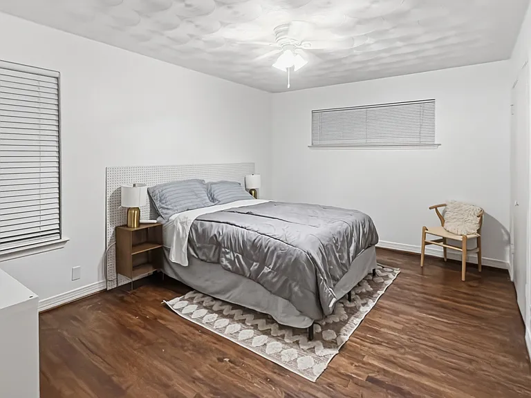 10838 Marchant Cir — Photo 13