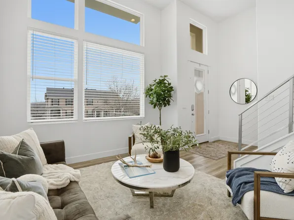 4584 W Daybreak Rim Way, South Jordan, UT 84009