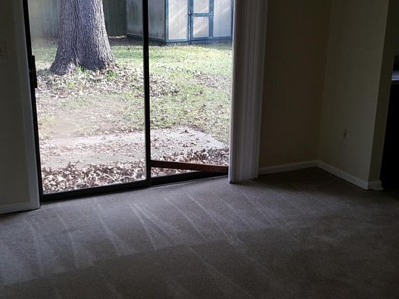 5th image of 2814 Chicopee Dr