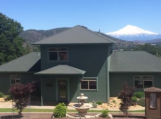 851 Outsen Rd, Yreka, CA 96097