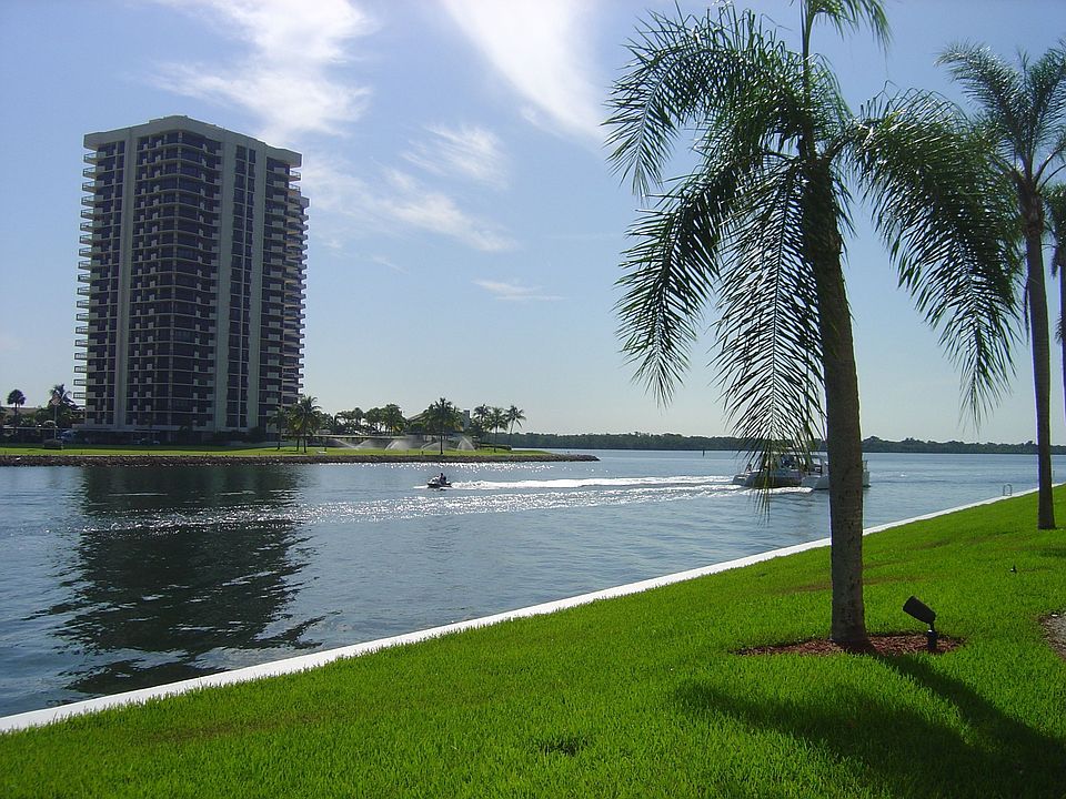 Tranquil Water Views from 3rd Floor Unit