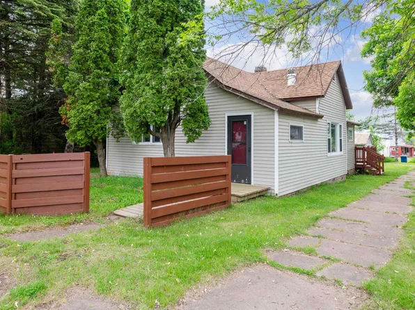 332 W Pine Street, Washburn, WI 54891