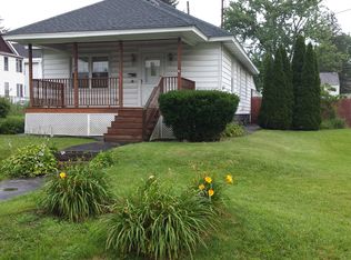 1460 Van Curler Ave, Schenectady, NY 12308