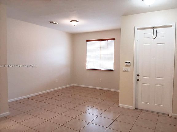 4th image of 21209 NW 14th Pl APT 320