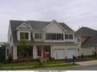 44024 Riverpoint Dr, Leesburg, VA