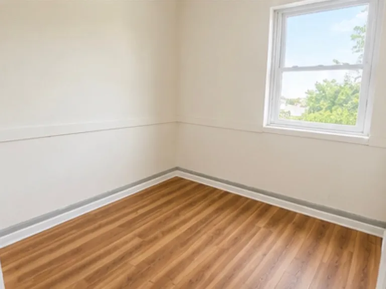 111 Park Ave #105 — Photo 3