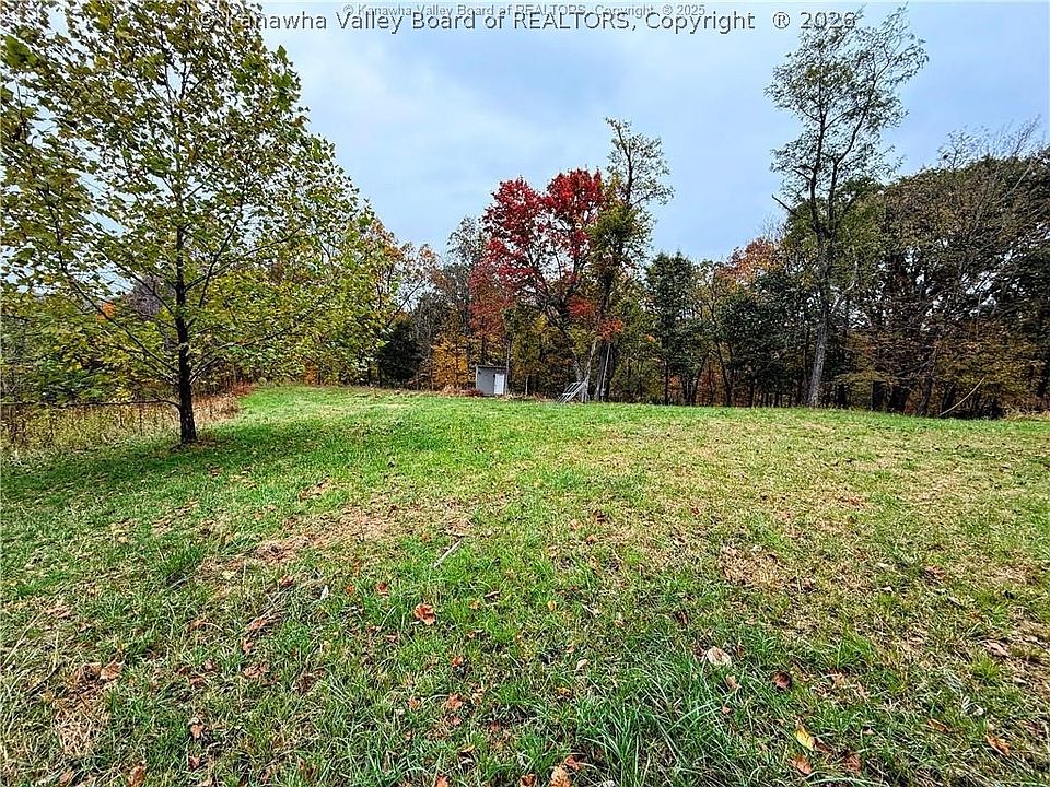 1st image of 15374 Redmond Ridge Rd