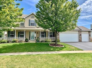 877 Bradley Ln, Belvidere, IL 61008