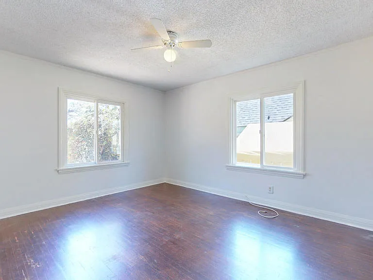 1400 N Dominion Ave — Photo 25