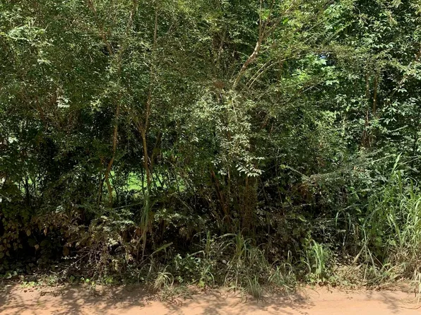 405 Lake Circle Dr, Greenville, SC 29605