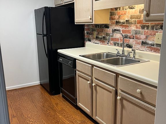 2nd image of 3803 Westridge Farm Ln