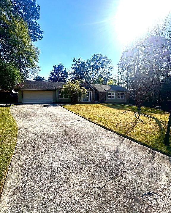 1st image of 3906 Ashmore Dr