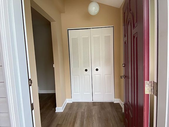 2nd image of 547 Staufer Ct