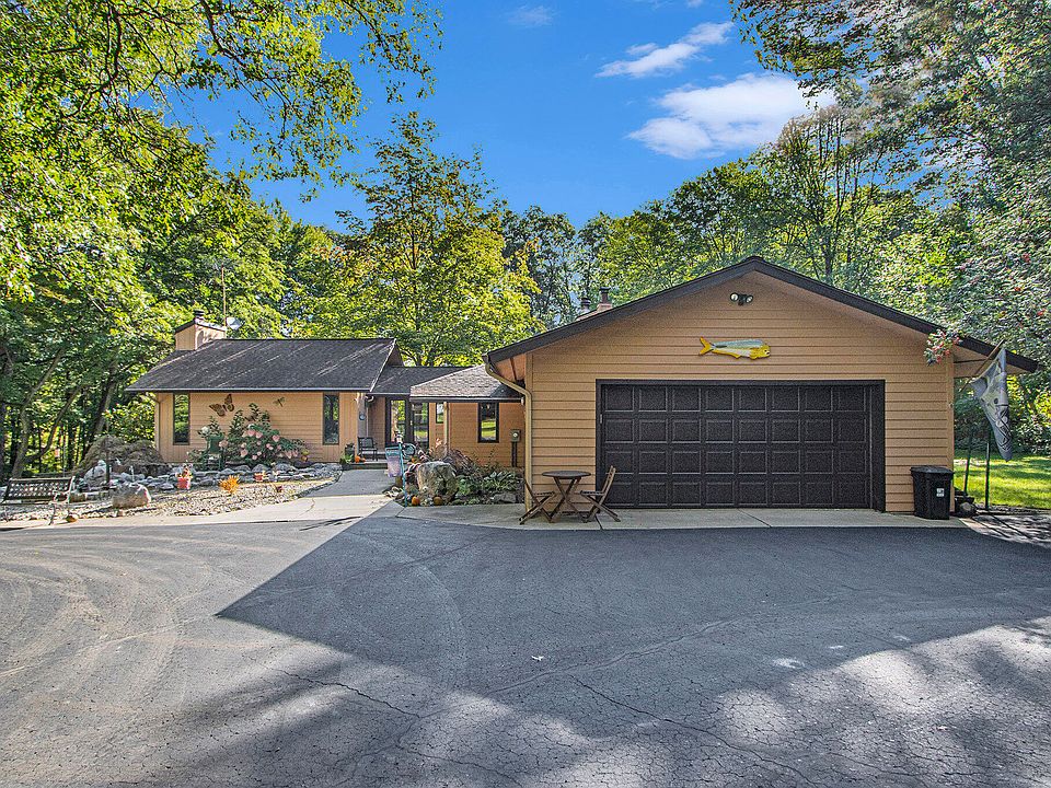 2845 5th St, Shelbyville, MI 49344 Zillow