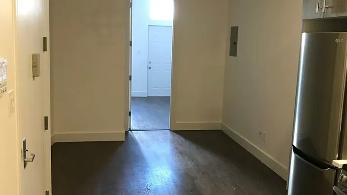 Rented by Nooklyn NYC LLC | media 12