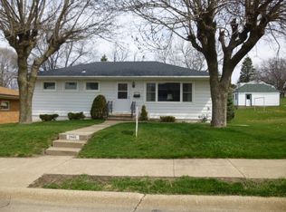 2940 Keokuk Street, Dubuque, IA 52001