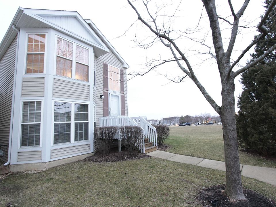 1st image of 792 Symphony Dr
