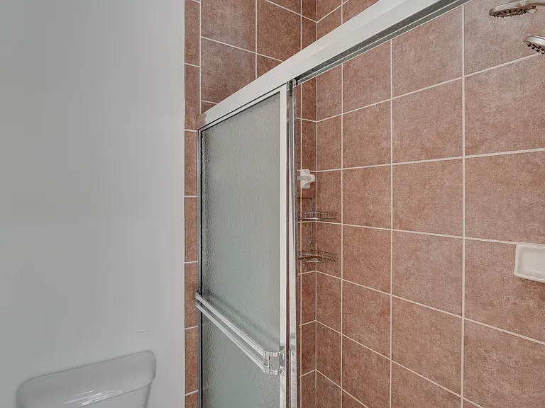 5279 Lovett Rd — Photo 22