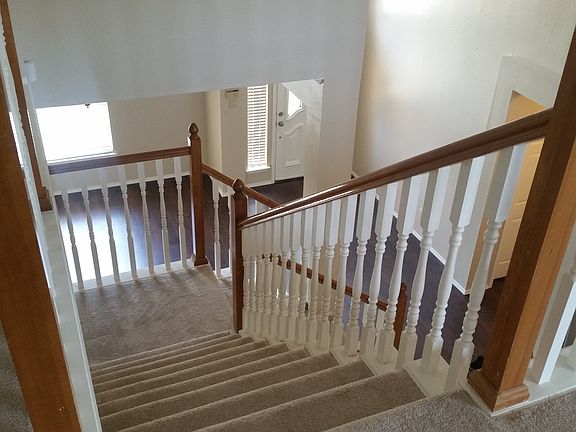 4th image of 1209 Ottawa Ln