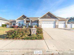 1549 Holly Ln, East Wenatchee, WA