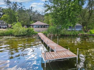 N4228 Sleepy Hollow Rd, Cambridge, WI 53523