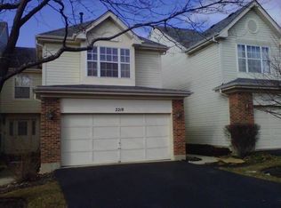 2218 Seaver Ln, Hoffman Estates, IL 60169