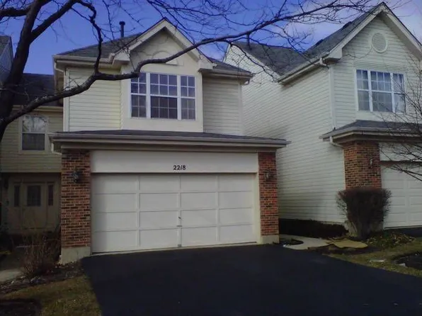 2218 Seaver Ln, Hoffman Estates, IL 60169