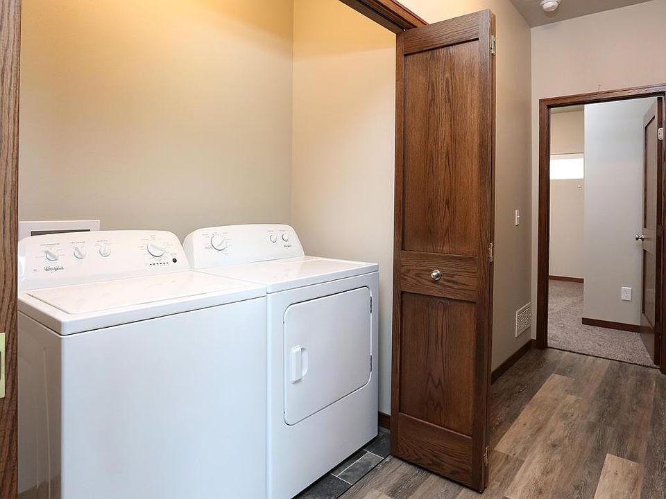 LA QUINTA TOWNHOMES 500 W Cascade St Sioux Falls SD Zillow