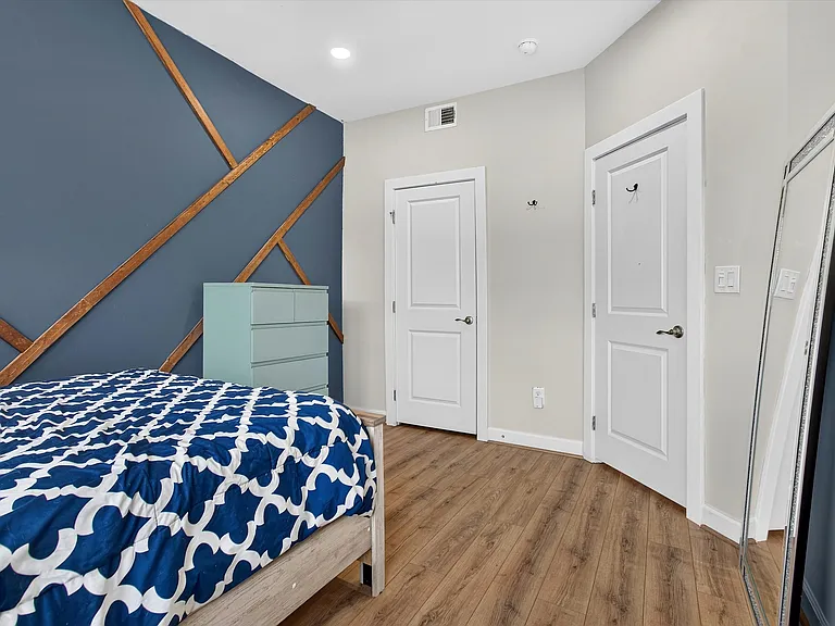 22426 Philanthropic Dr — Photo 28
