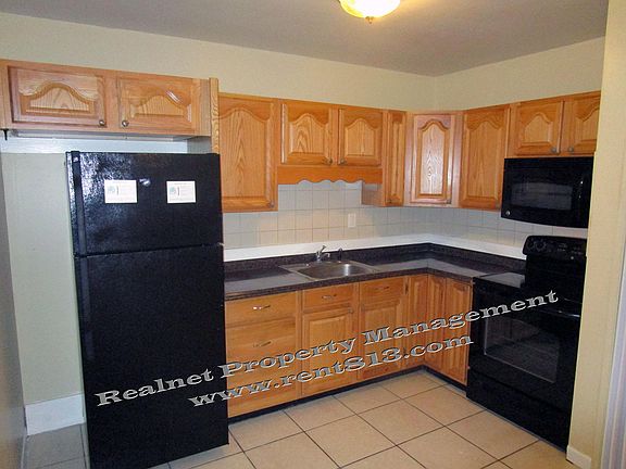 4th image of 7016 Sarvis St