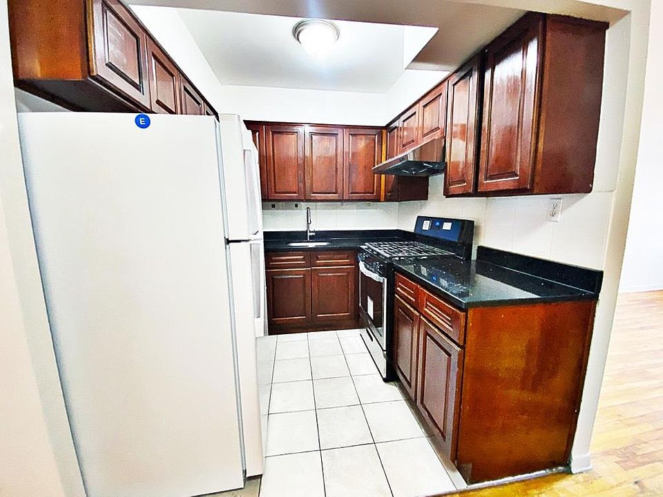 1st image of 150 Bay 32 St #2F