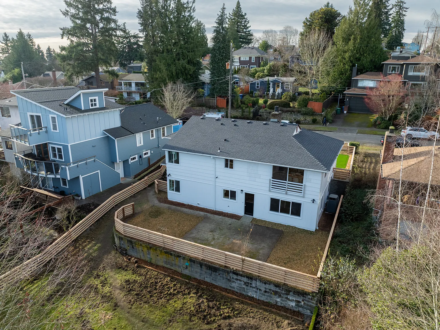 37th Ave NE, Seattle — Photo 3