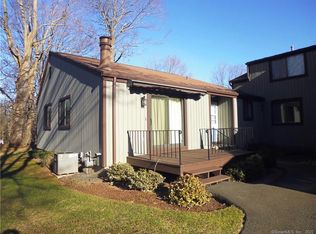 30 Shepard Hill Rd #30, Hamden, CT 06514