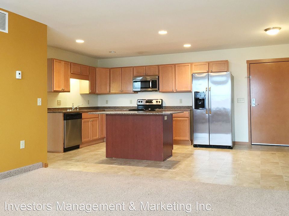 1st image of 1100 N Broadway #305