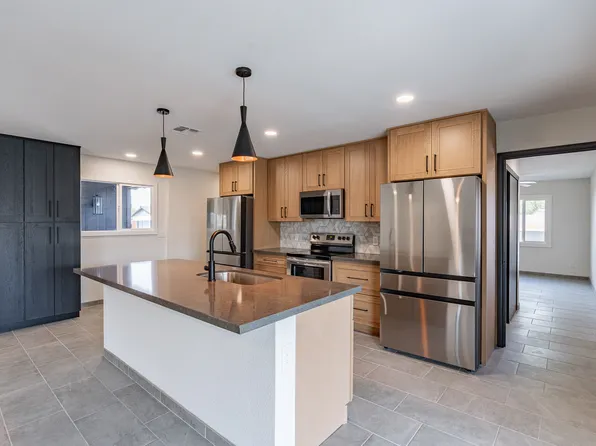 203 E Manhatton Dr, Tempe, AZ 85282