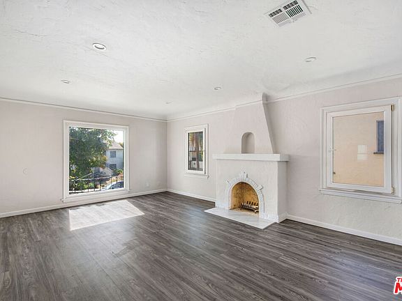 5th image of 6087 Horner St