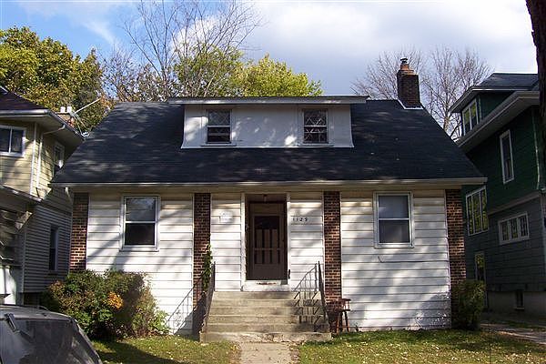 1129 White St.