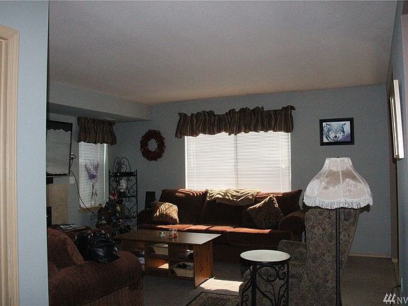 4th image of 10515 48th Dr NE