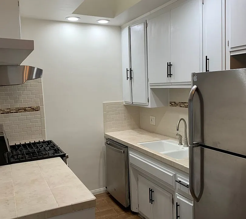 6603 Vista Del Mar