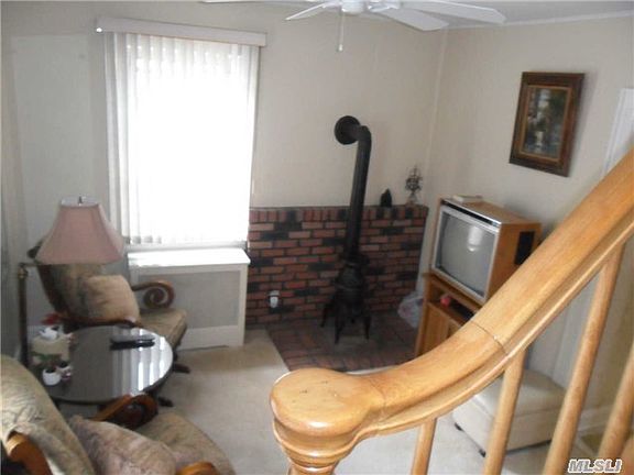 5th image of 8572 262nd St