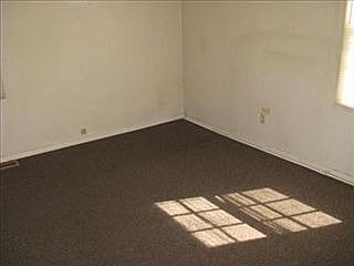 5th image of 1340 Marot Dr