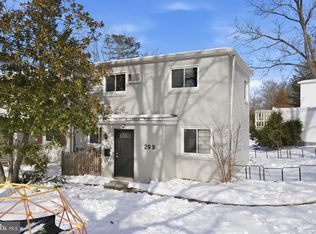 29 Ridge Rd, Greenbelt, MD 20770