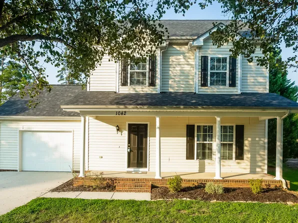 1042 Newfound Hollow Dr, Charlotte, NC 28214